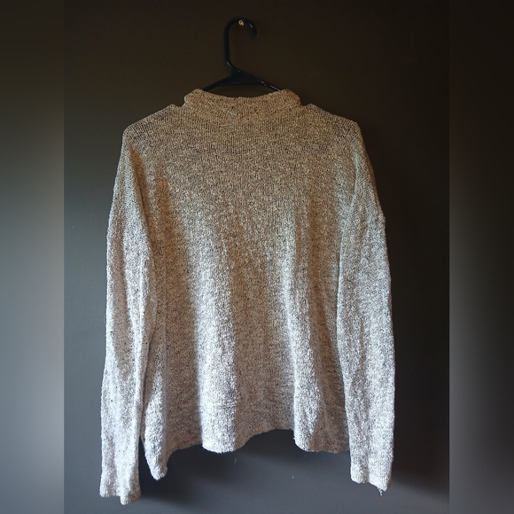 AMERICAN EAGLE OUTFITTERS WOMENS MEDIUM CREAM LONG SLEEVE TOP - Picture 3 of 3